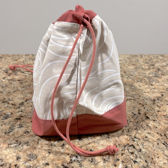 New Lancome makeup bag and eyeshadow palette - Picture 7 of 11